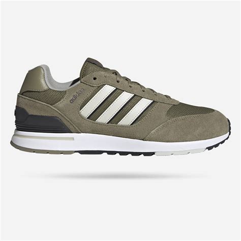 adidas schoenen aktie sport